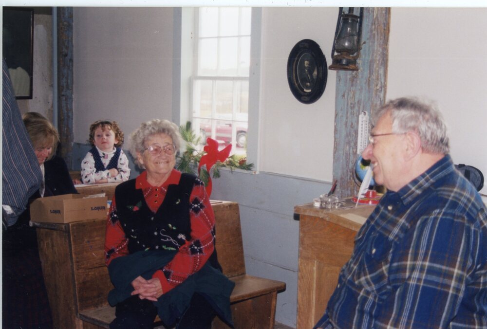 img048.jpg