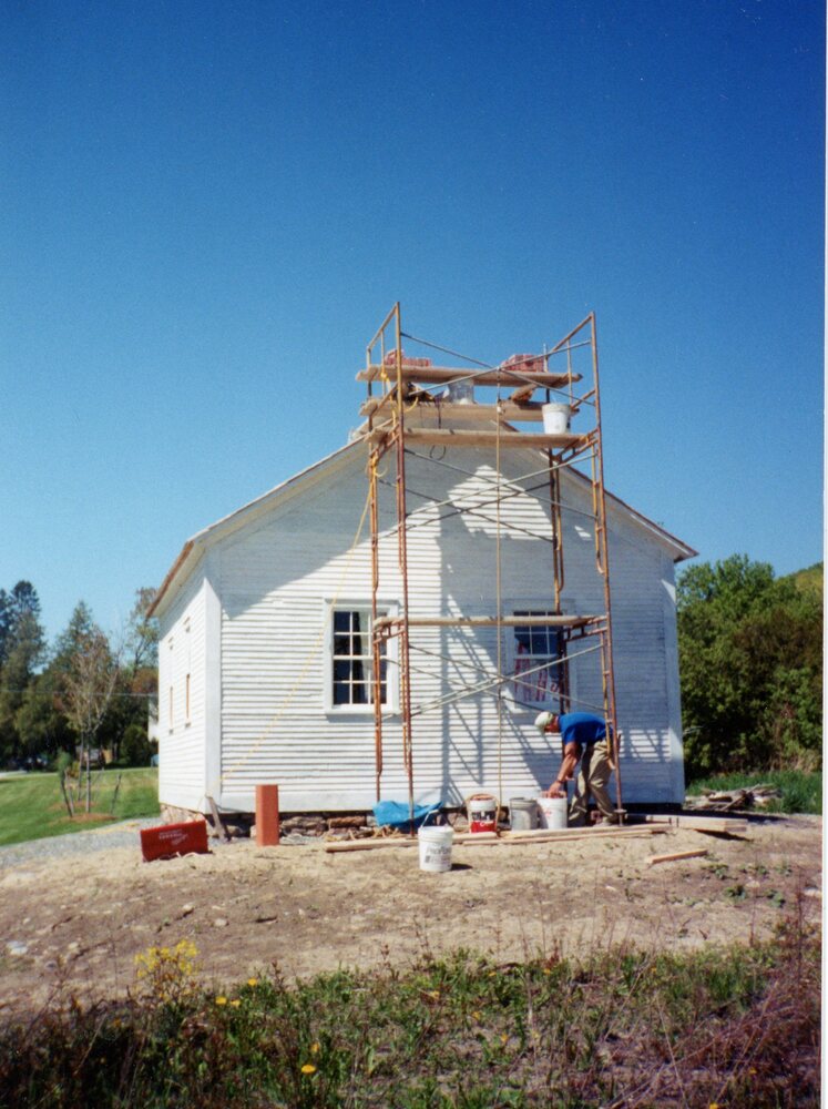 img033.jpg