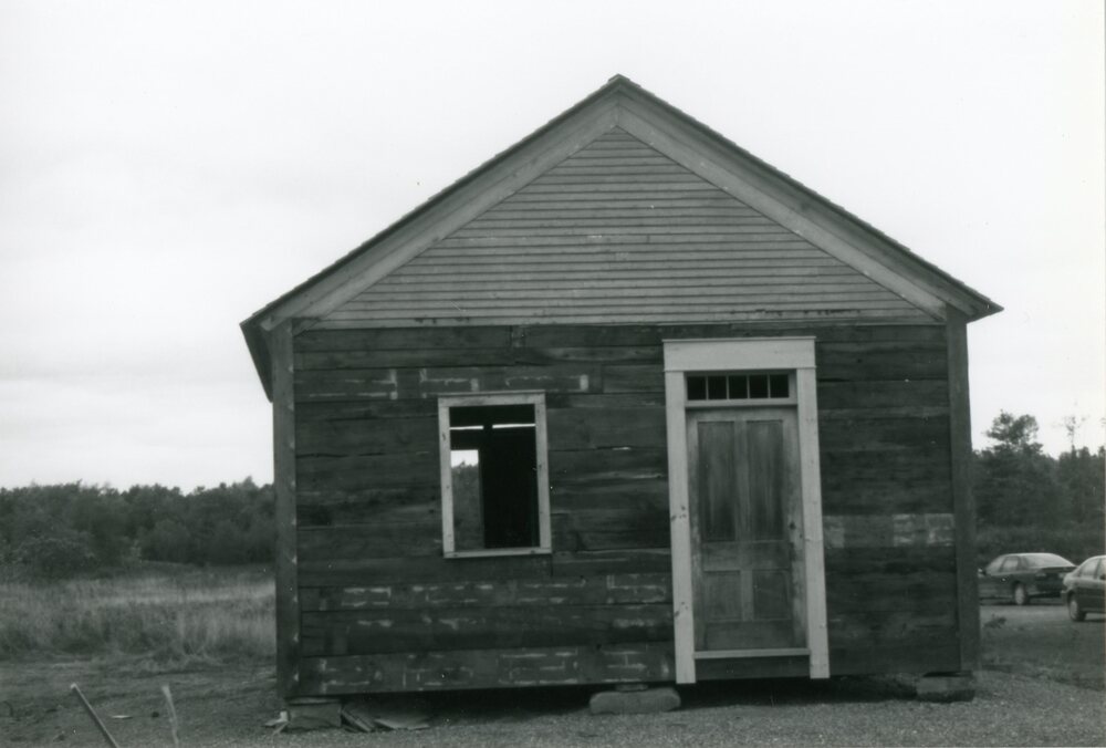 img025.jpg