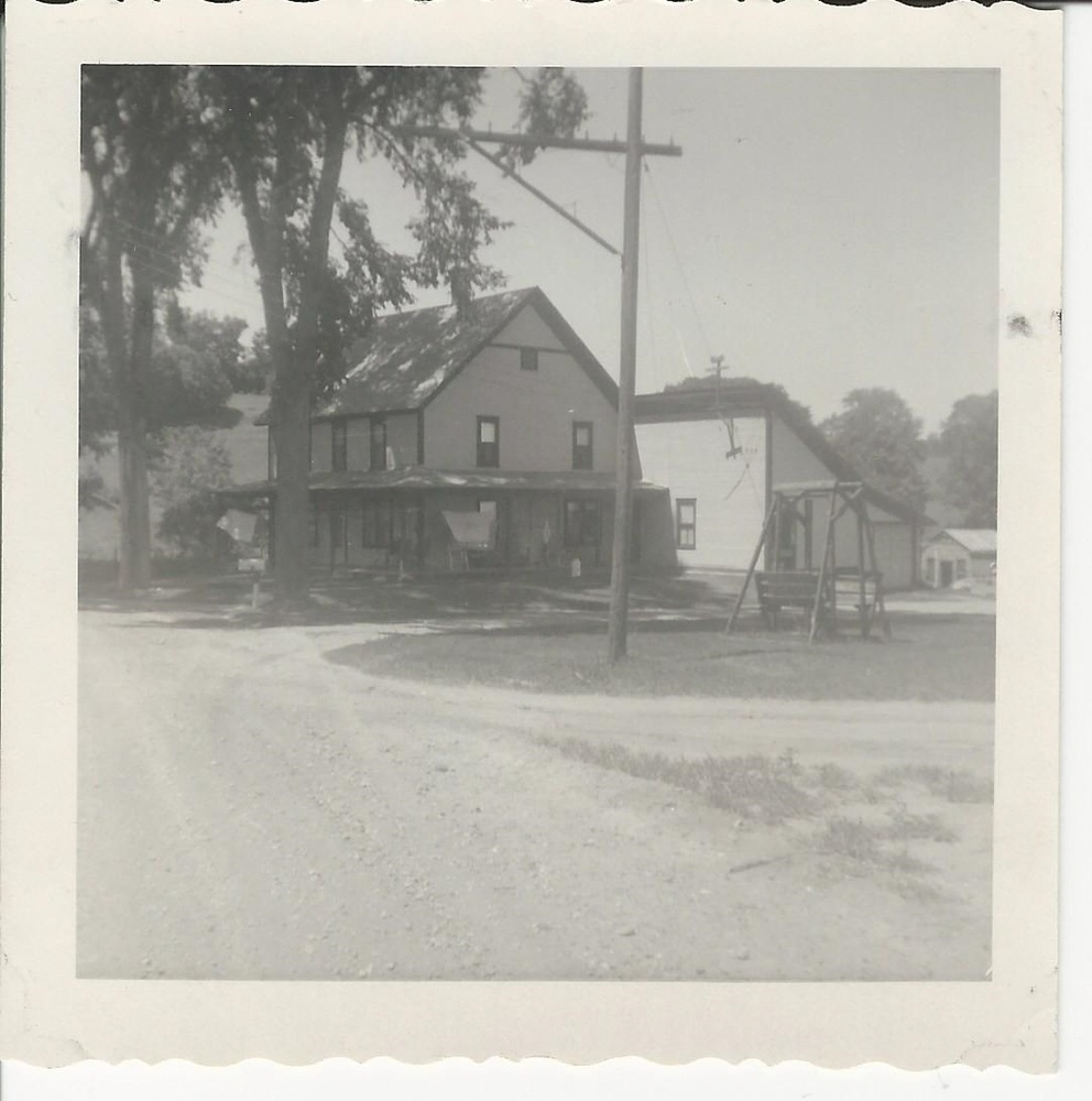 CL-Auber-Aube 17 Marcotte (Laura and Edmond) Carpenter Rd. Charlotte 1965.jpg